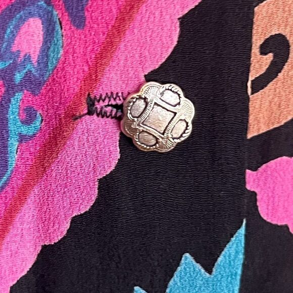 Kendall Creek multi colored blouse. - Picture 5 of 5